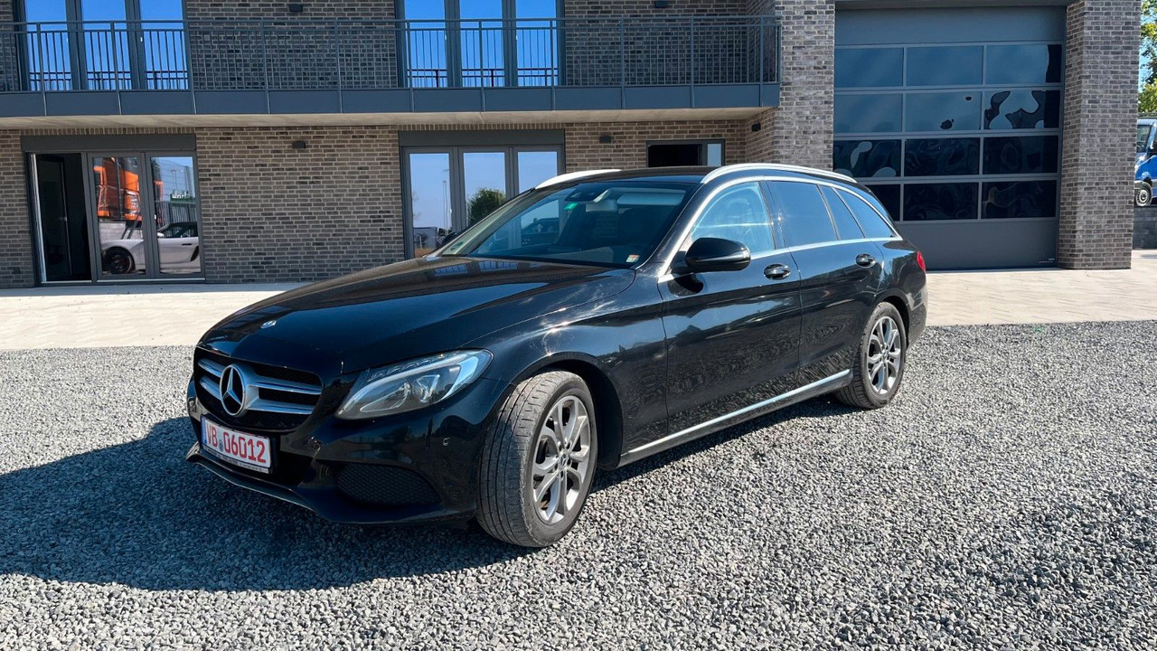 Mercedes-Benz C 220 C -Klasse T-Modell C 220 T BlueTec / d - سيارة: صور 2 Mercedes-Benz C 220 C -Klasse T-Modell C 220 T BlueTec / d - سيارة: صور 2