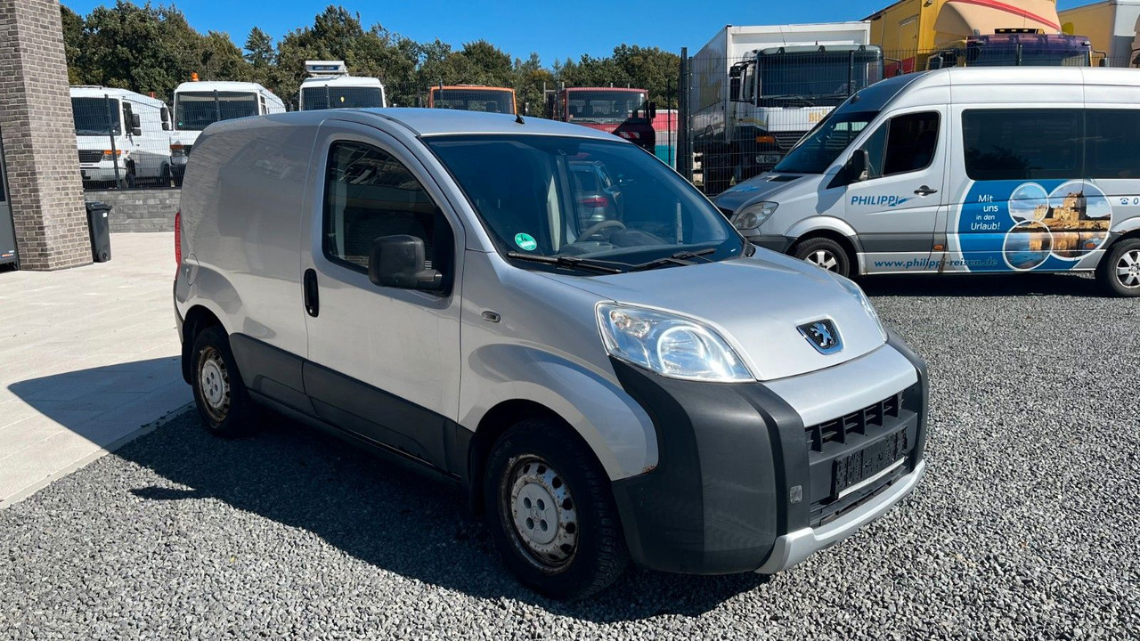Peugeot Bipper Basis Kopfdichtungsschaden - سيارة: صور 3 Peugeot Bipper Basis Kopfdichtungsschaden - سيارة: صور 3