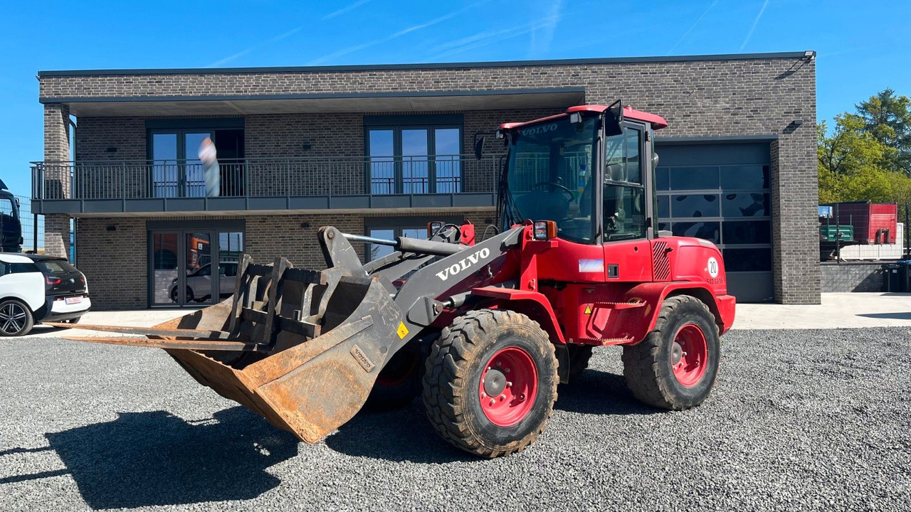 Volvo L35G Radlader 7200 Kg Schaufel Gabel Volvo L35G Radlader 7200 Kg Schaufel Gabel - اللودر بعجل: صور 2 Volvo L35G Radlader 7200 Kg Schaufel Gabel Volvo L35G Radlader 7200 Kg Schaufel Gabel - اللودر بعجل: صور 2