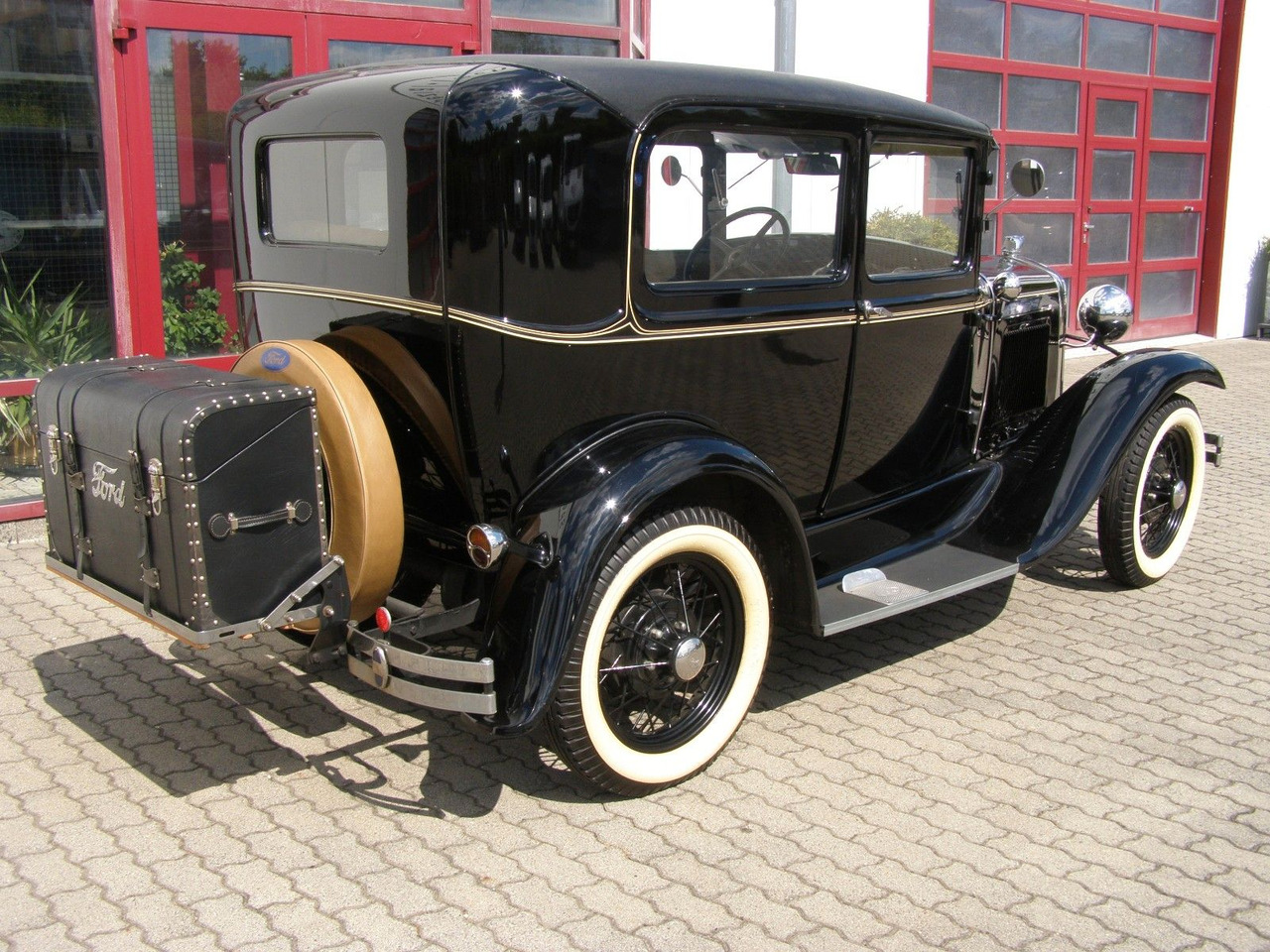 Ford MODELL  A  / TUDOR  +  H-Kennzeichen - سيدان: صور 5 Ford MODELL  A  / TUDOR  +  H-Kennzeichen - سيدان: صور 5