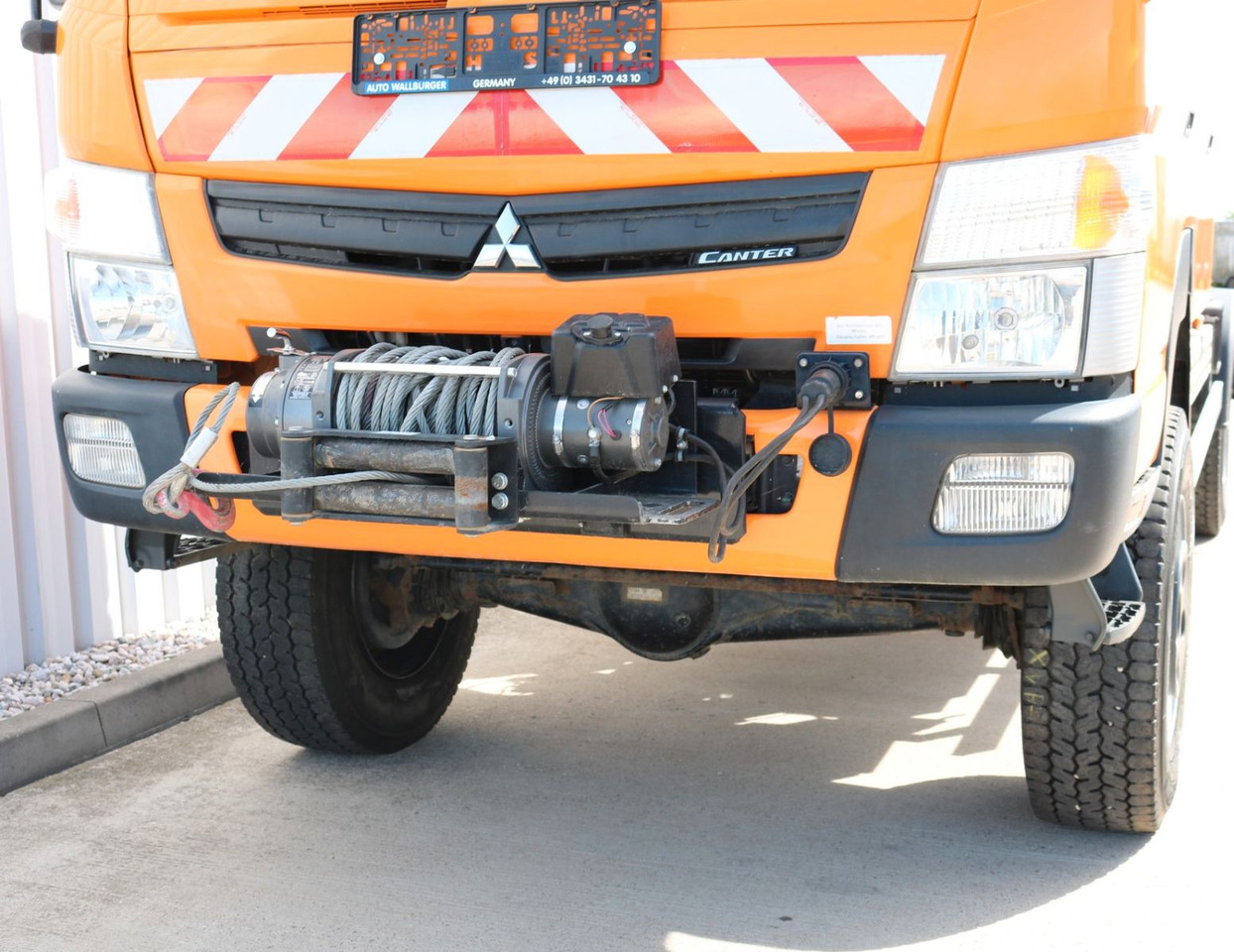 Mitsubishi CANTER 6C180 DOKA 4x4 KLIMA WINDE Standhz. 37tkm - الشاسيه شاحنة: صور 2 Mitsubishi CANTER 6C180 DOKA 4x4 KLIMA WINDE Standhz. 37tkm - الشاسيه شاحنة: صور 2