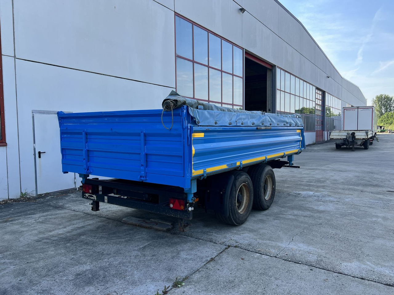 Blomenröhr 14 t Tandemkipper- Tieflader, Breitbereifung - قلابة مقطورة: صور 5 Blomenröhr 14 t Tandemkipper- Tieflader, Breitbereifung - قلابة مقطورة: صور 5