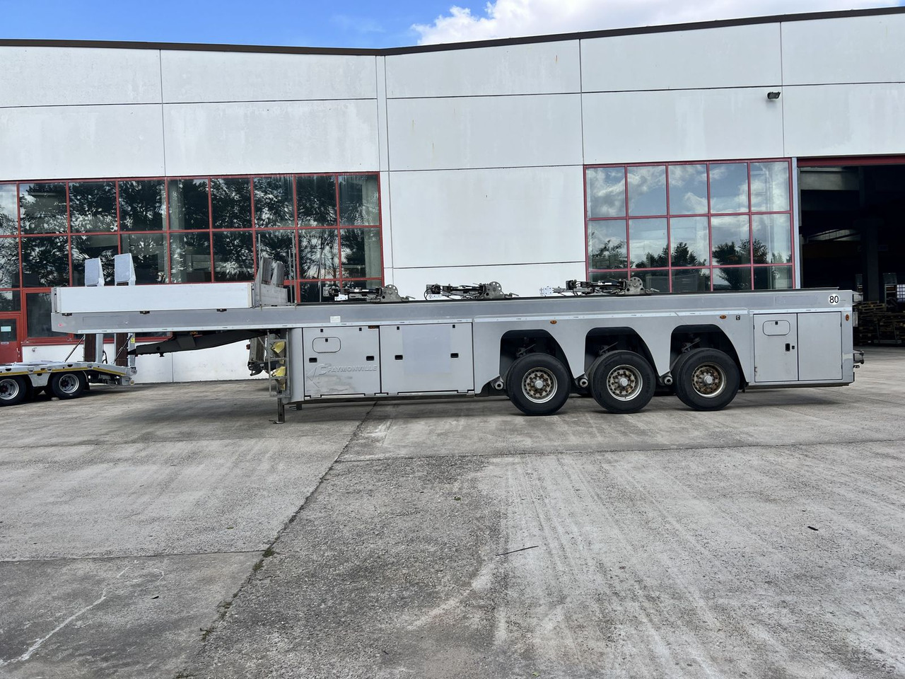Faymonville 3-Achs-Beton-Innenlader PREFAMAX, Wenig Benutzt - عربة مسطحة منخفضة نصف مقطورة: صور 1 Faymonville 3-Achs-Beton-Innenlader PREFAMAX, Wenig Benutzt - عربة مسطحة منخفضة نصف مقطورة: صور 1