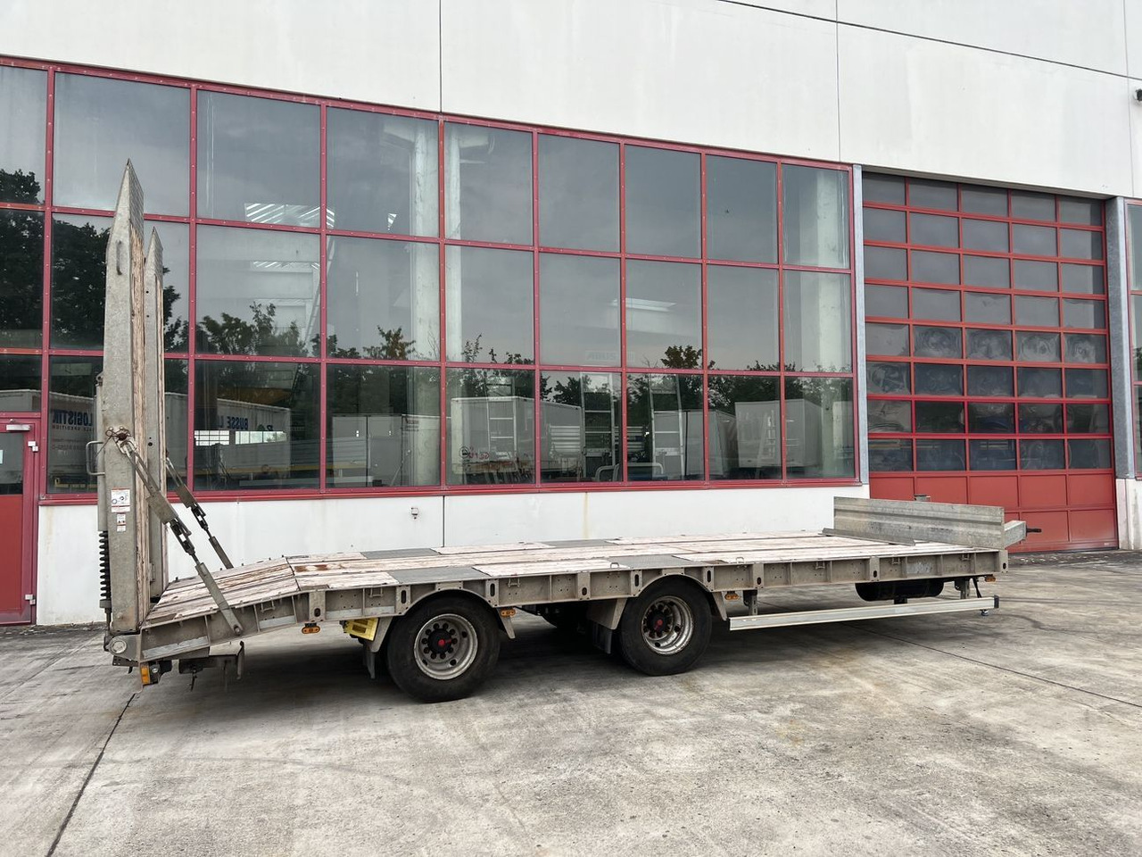 Humbaur 21 t Tandemtieflader - عربة مسطحة منخفضة مقطورة: صور 3 Humbaur 21 t Tandemtieflader - عربة مسطحة منخفضة مقطورة: صور 3