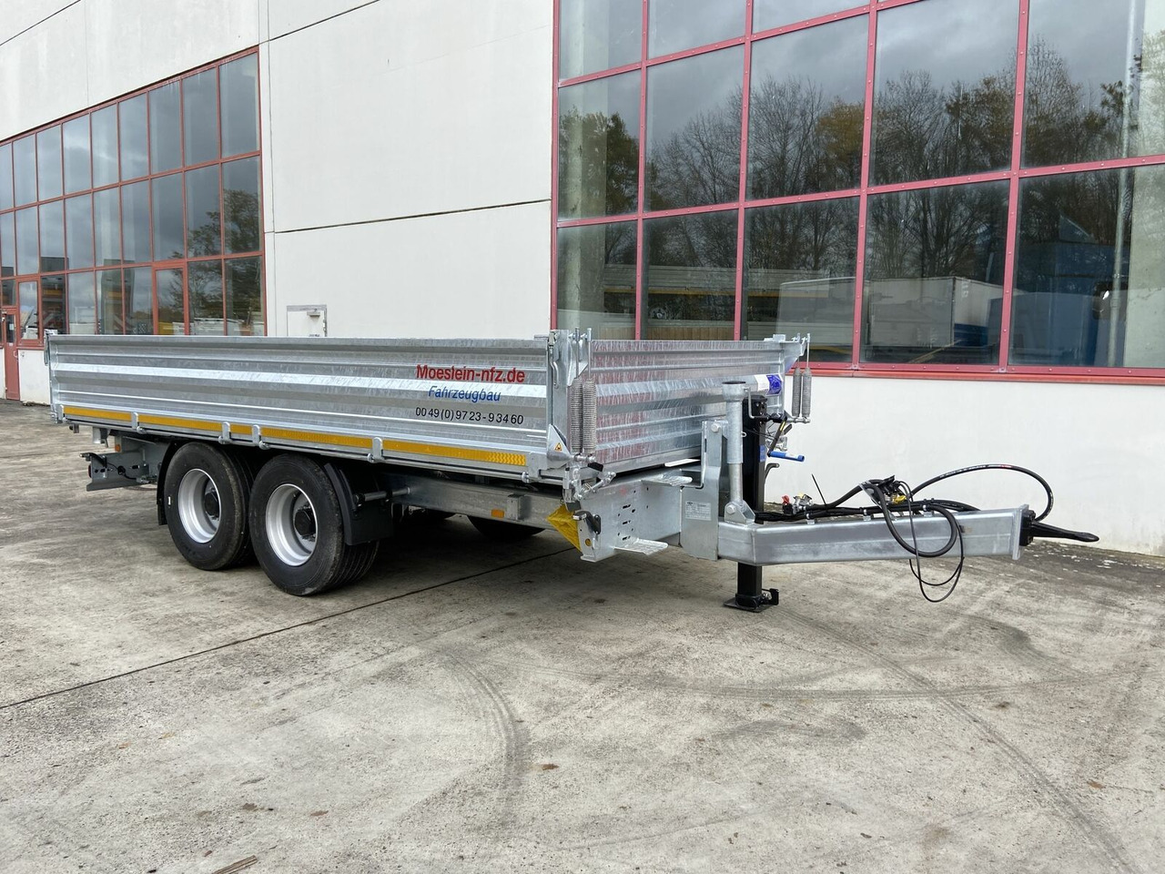 Möslein 14 t Tandemkipper Tieflader Breite Reifen-- Neu - قلابة مقطورة: صور 3 Möslein 14 t Tandemkipper Tieflader Breite Reifen-- Neu - قلابة مقطورة: صور 3