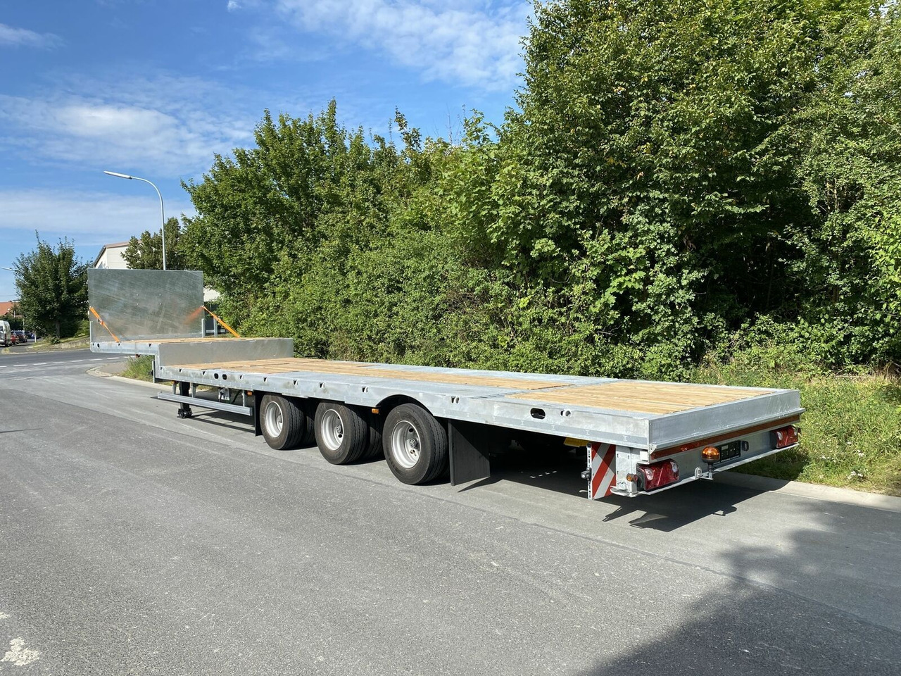 Möslein 3 Achs Tieflader für Fertigteile, Maschinen, Co - نصف مقطورة مسطحة: صور 2 Möslein 3 Achs Tieflader für Fertigteile, Maschinen, Co - نصف مقطورة مسطحة: صور 2