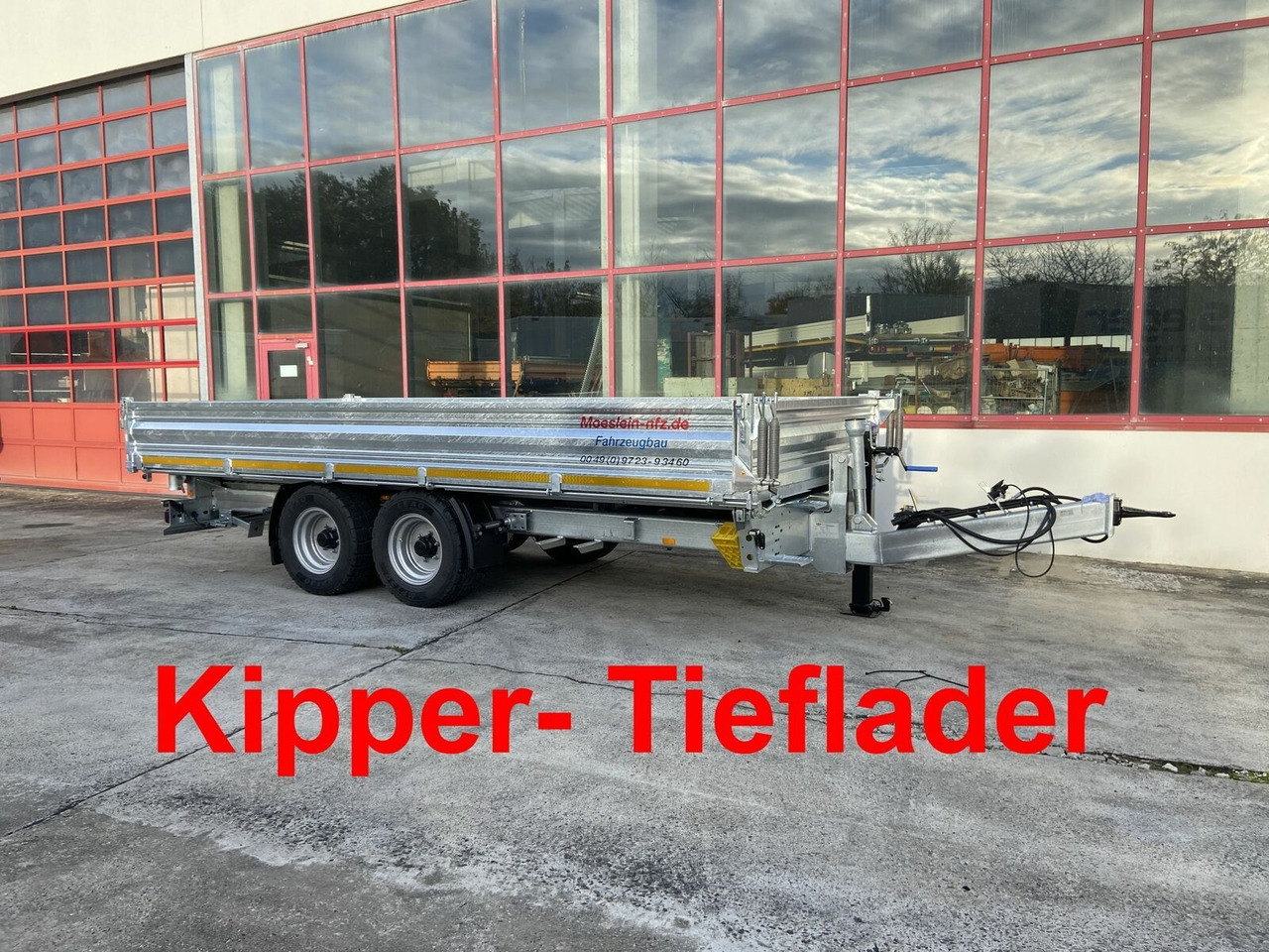 Möslein Kipper Tieflader, Breite Reifen, 5,70 m lang-- - قلابة مقطورة: صور 2 Möslein Kipper Tieflader, Breite Reifen, 5,70 m lang-- - قلابة مقطورة: صور 2