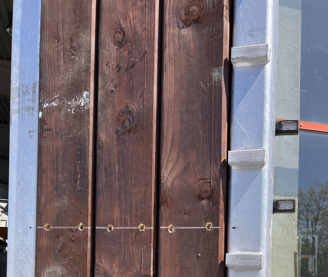 Möslein T 3-6,60 VB 1 3 Achs Tieflader- Anhänger, Luftgefedert, Verbreiterung - عربة مسطحة منخفضة مقطورة: صور 5 Möslein T 3-6,60 VB 1 3 Achs Tieflader- Anhänger, Luftgefedert, Verbreiterung - عربة مسطحة منخفضة مقطورة: صور 5