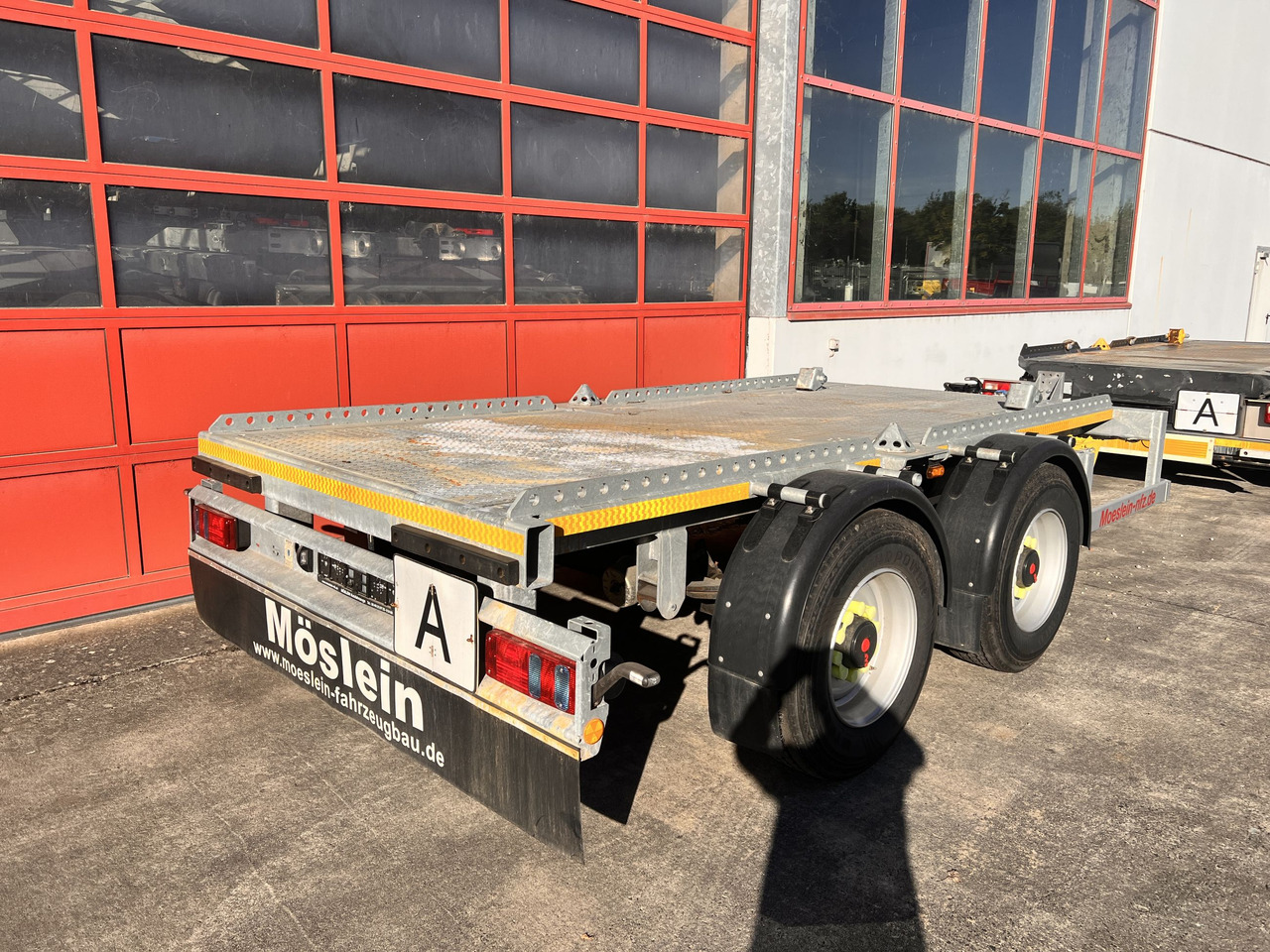Möslein TMD 2 Schwebheim Tandem- Muldenanhänger, wenig Benutzt - مقطورات مسطحة: صور 4 Möslein TMD 2 Schwebheim Tandem- Muldenanhänger, wenig Benutzt - مقطورات مسطحة: صور 4