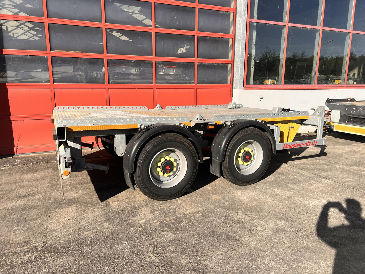 Möslein TMD 2 Schwebheim Tandem- Muldenanhänger, wenig Benutzt - مقطورات مسطحة: صور 5 Möslein TMD 2 Schwebheim Tandem- Muldenanhänger, wenig Benutzt - مقطورات مسطحة: صور 5