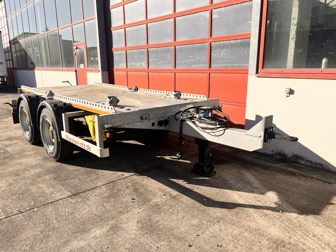 Möslein TMD 2 Schwebheim Tandem- Muldenanhänger, wenig Benutzt - مقطورات مسطحة: صور 2 Möslein TMD 2 Schwebheim Tandem- Muldenanhänger, wenig Benutzt - مقطورات مسطحة: صور 2
