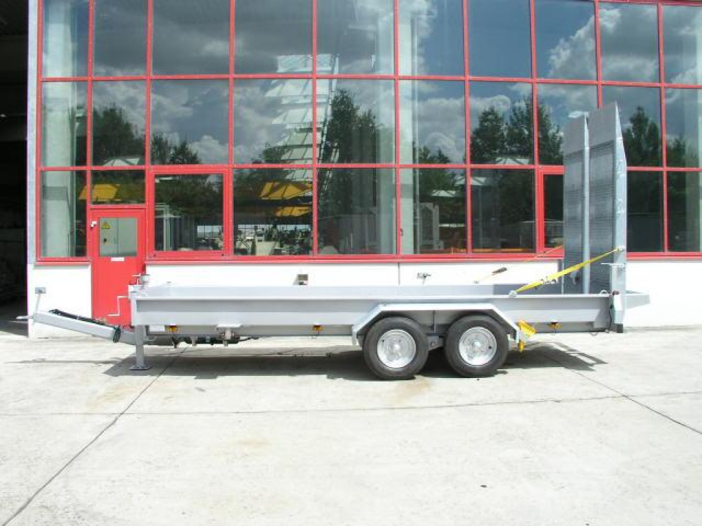 Möslein TT 11-E6x2 Tieflader für Fräsen breiten Rampen, Neu - عربة مسطحة منخفضة مقطورة: صور 3 Möslein TT 11-E6x2 Tieflader für Fräsen breiten Rampen, Neu - عربة مسطحة منخفضة مقطورة: صور 3