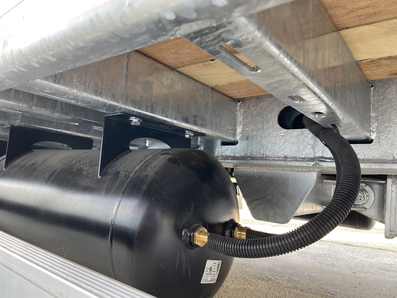 Möslein TT21- 7,2 21 t Tandemtieflader, Luftgefedert, NEU - عربة مسطحة منخفضة مقطورة: صور 2 Möslein TT21- 7,2 21 t Tandemtieflader, Luftgefedert, NEU - عربة مسطحة منخفضة مقطورة: صور 2