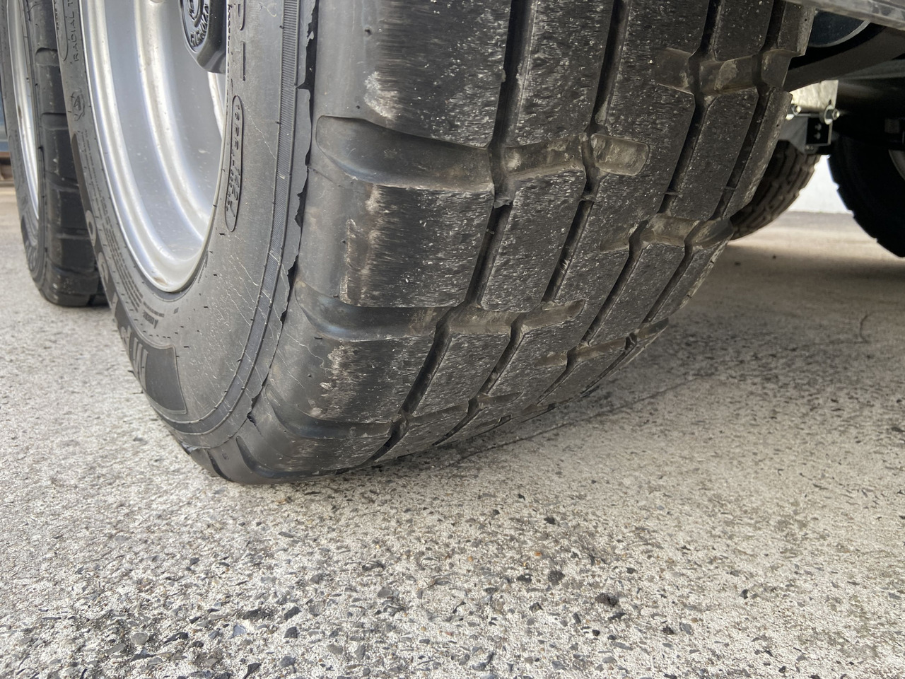 Möslein TTD 11 Breite Reifen 5,70 lang Kipper Tieflader, Breite Reifen, 5,70 m lang-- Neufahrzeug -- - قلابة مقطورة: صور 4 Möslein TTD 11 Breite Reifen 5,70 lang Kipper Tieflader, Breite Reifen, 5,70 m lang-- Neufahrzeug -- - قلابة مقطورة: صور 4