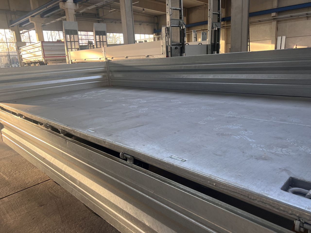 Möslein TTD 19 B neuer 19 t Tandemkipper- Tieflader - قلابة مقطورة: صور 4 Möslein TTD 19 B neuer 19 t Tandemkipper- Tieflader - قلابة مقطورة: صور 4