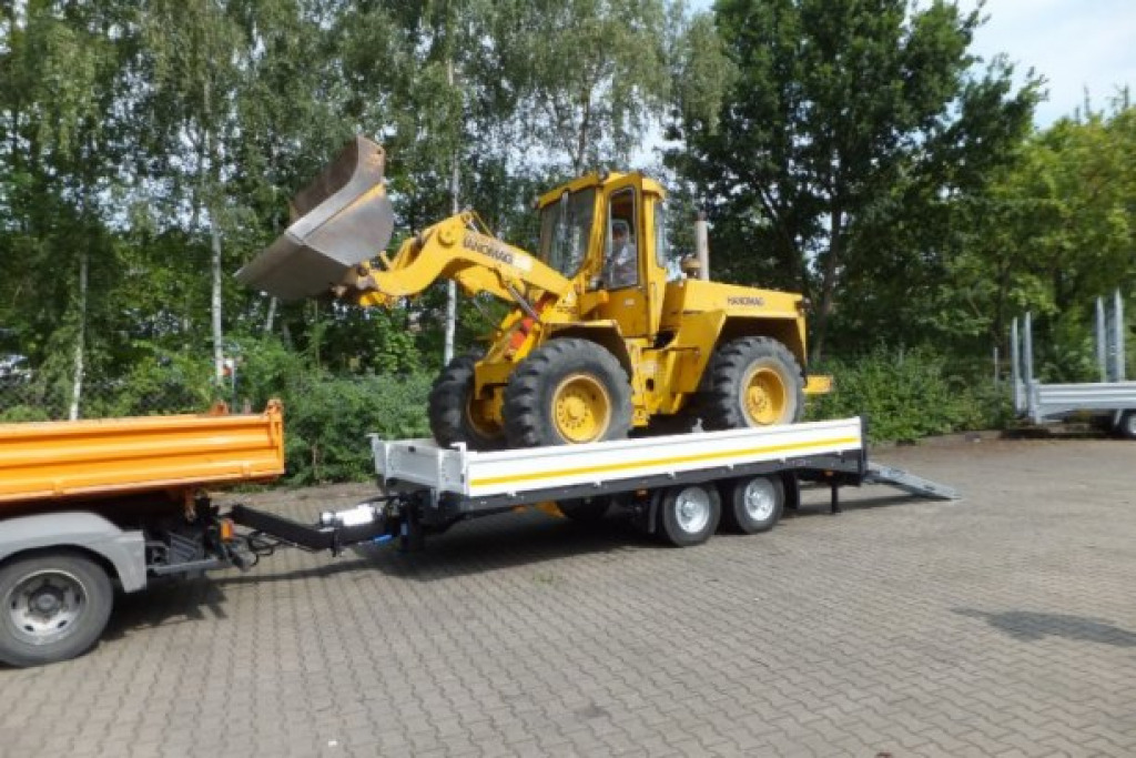 Möslein TTT 11- 5,2 Weiß Neuer Tandemtieflader - عربة مسطحة منخفضة مقطورة: صور 3 Möslein TTT 11- 5,2 Weiß Neuer Tandemtieflader - عربة مسطحة منخفضة مقطورة: صور 3