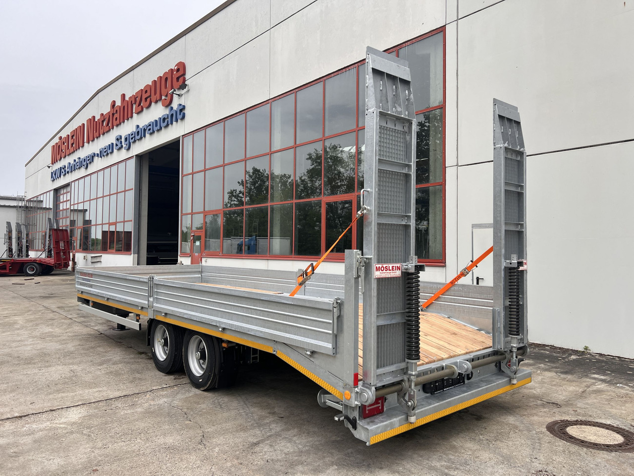 Möslein TTT 11- 7,28 Neuer Tandemtieflader, 7,28 m Ladefläche - عربة مسطحة منخفضة مقطورة: صور 3 Möslein TTT 11- 7,28 Neuer Tandemtieflader, 7,28 m Ladefläche - عربة مسطحة منخفضة مقطورة: صور 3