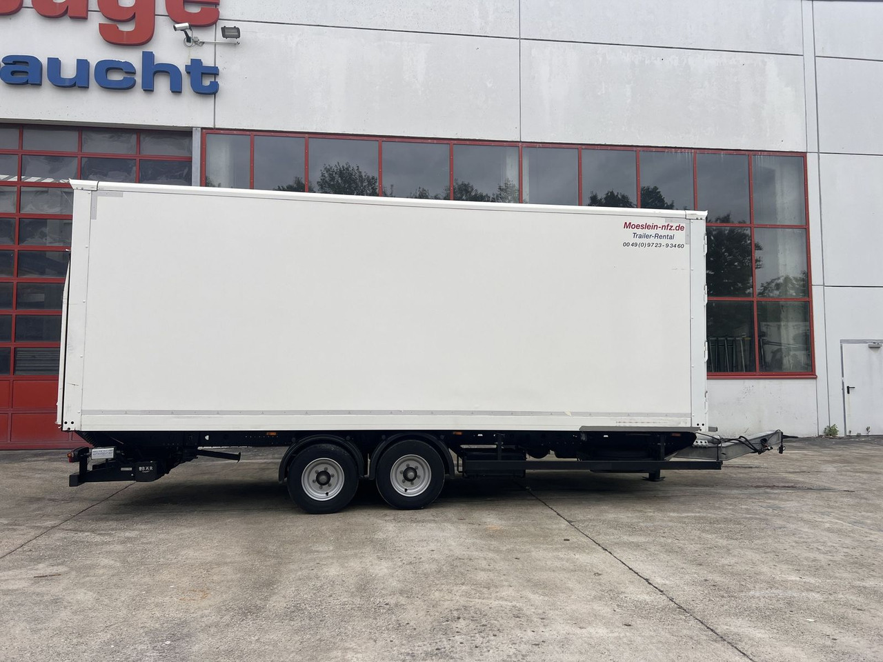 Möslein Tandem Koffer, Ladebordwand + Durchladbar - بصندوق مغلق مقطورة: صور 5 Möslein Tandem Koffer, Ladebordwand + Durchladbar - بصندوق مغلق مقطورة: صور 5