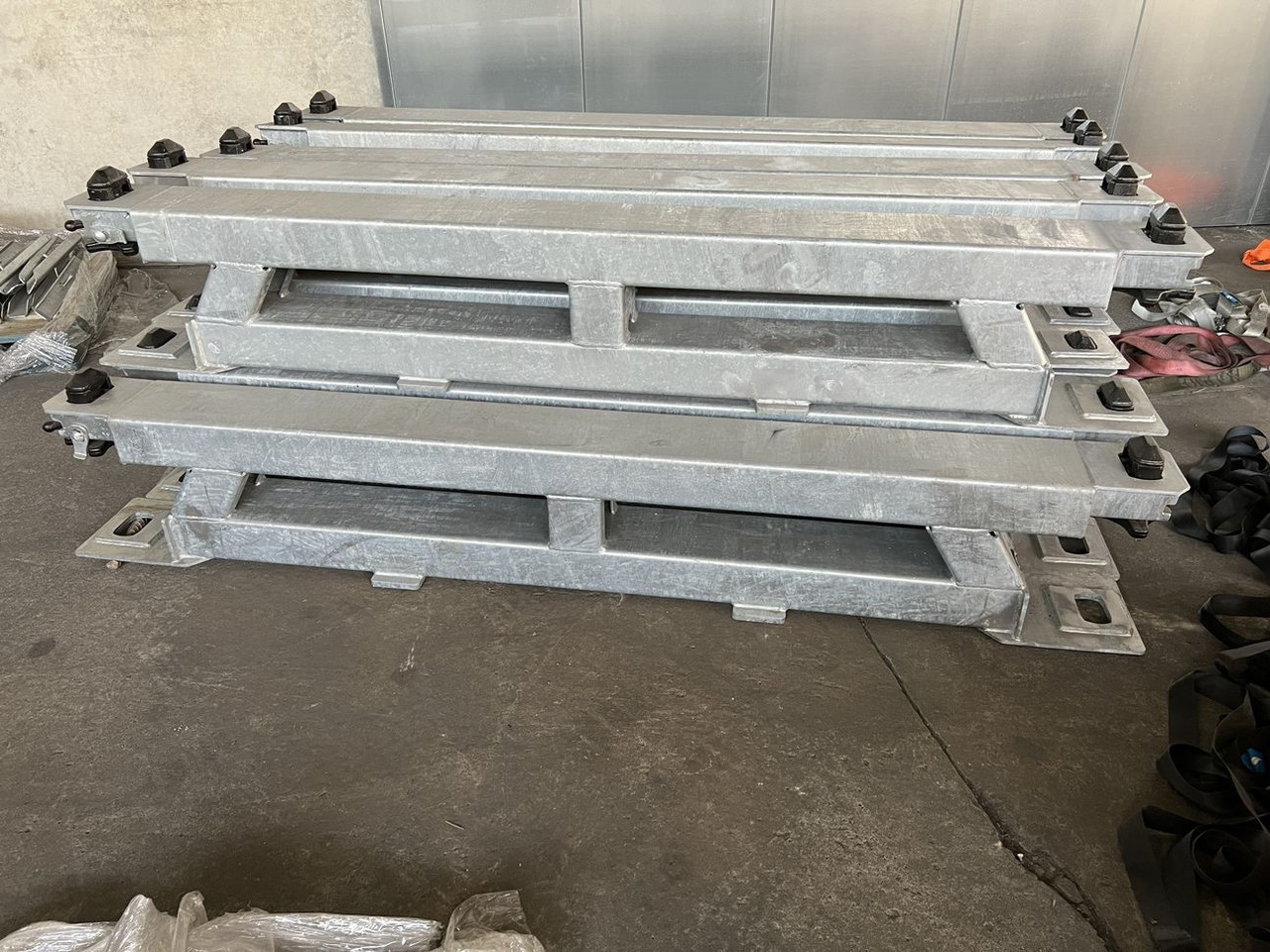 Müller-Mitteltal Ausgleichsbock für Satteltieflader incl. Conati - عربة مسطحة منخفضة نصف مقطورة: صور 2 Müller-Mitteltal Ausgleichsbock für Satteltieflader incl. Conati - عربة مسطحة منخفضة نصف مقطورة: صور 2