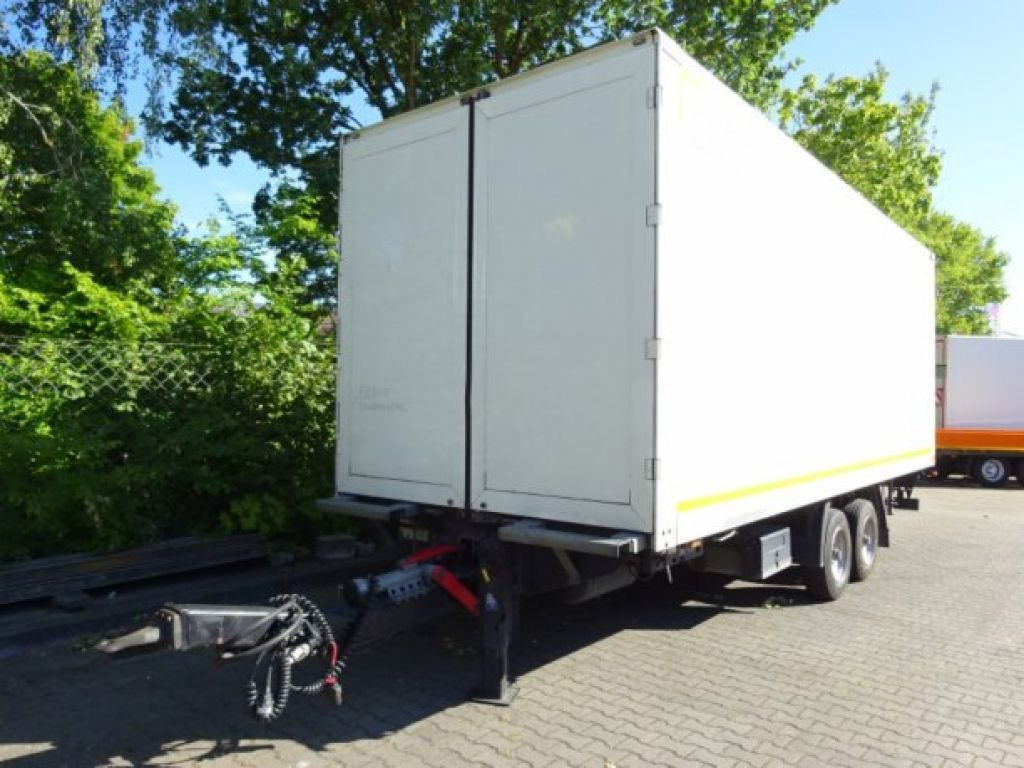 Tandemkoffer, Ladebordwand + Durchladbar - بصندوق مغلق مقطورة: صور 5 Tandemkoffer, Ladebordwand + Durchladbar - بصندوق مغلق مقطورة: صور 5