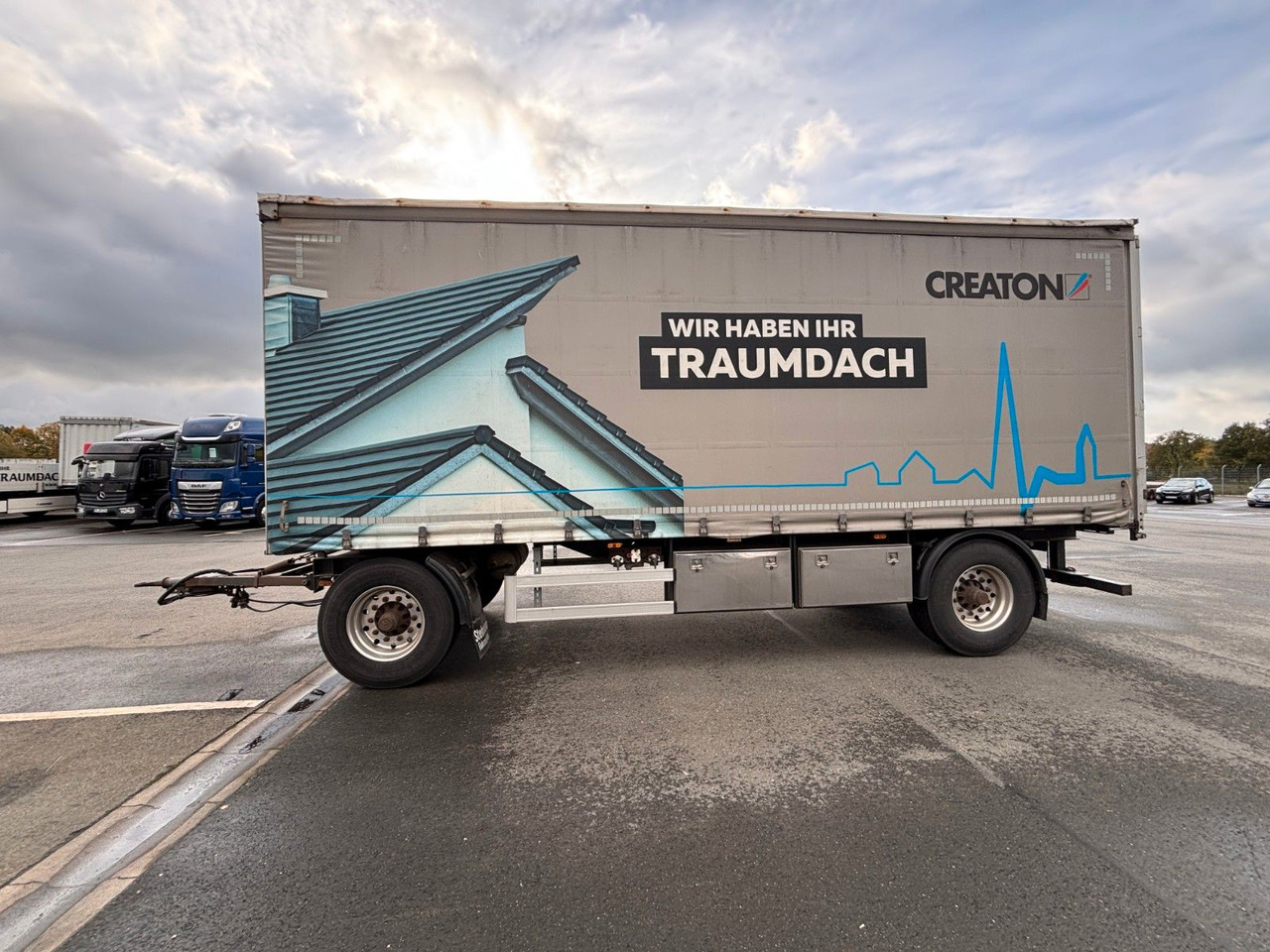 AZP18 Plane + Staplerhalterung - مقطورة ستارة: صور 1 AZP18 Plane + Staplerhalterung - مقطورة ستارة: صور 1