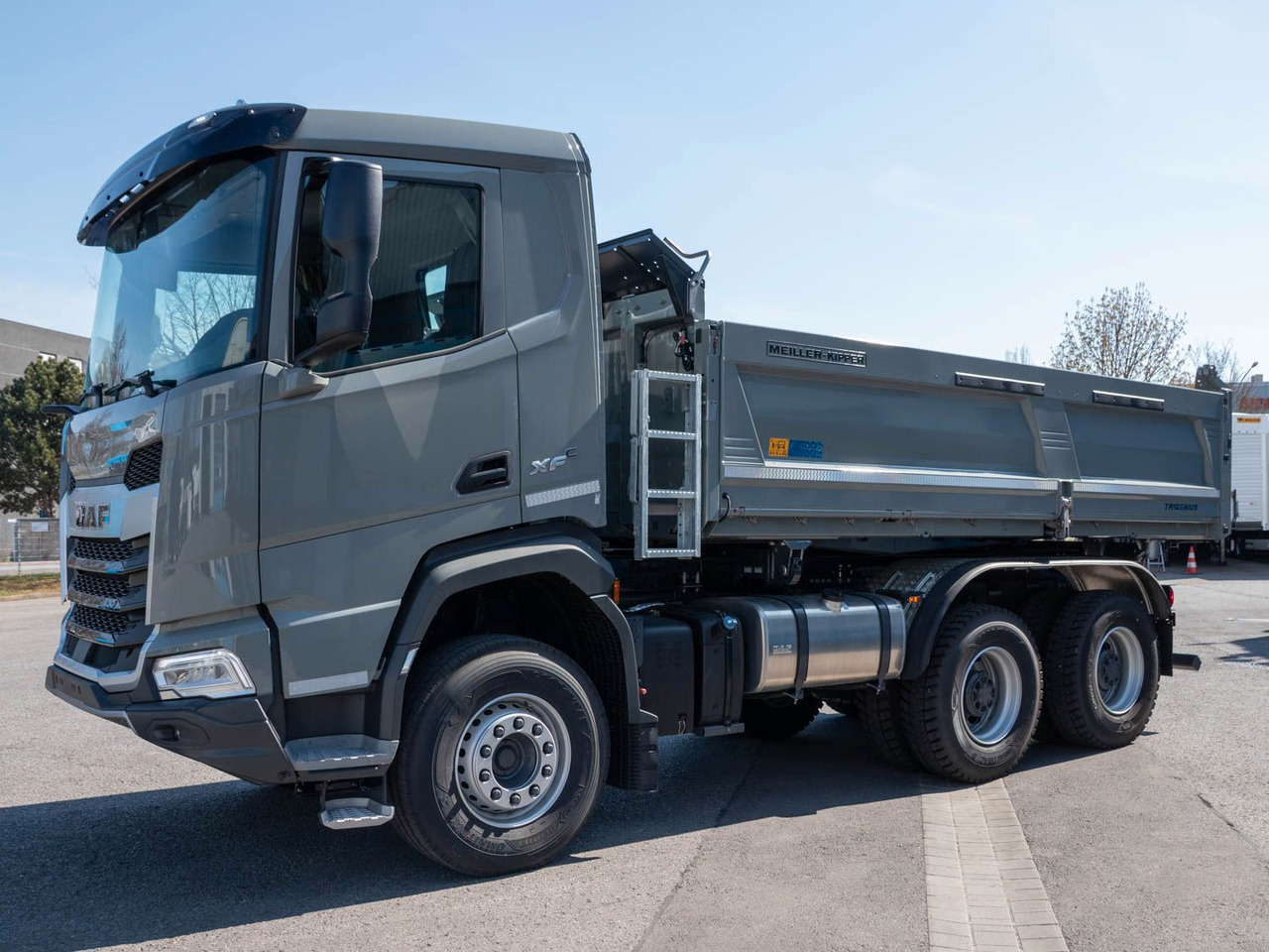 DAF FAT XFC 530 Meiller Trigenius D316 DAF FAT XFC 530 Meiller Trigenius D316 - قلابات: صور 3 DAF FAT XFC 530 Meiller Trigenius D316 DAF FAT XFC 530 Meiller Trigenius D316 - قلابات: صور 3