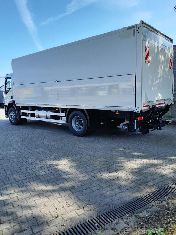 DAF XB 310 FA 18t Getränkeaufbau DAF XB 310 FA 18t Getränkeaufbau - نقل الشراب شاحنة: صور 4 DAF XB 310 FA 18t Getränkeaufbau DAF XB 310 FA 18t Getränkeaufbau - نقل الشراب شاحنة: صور 4