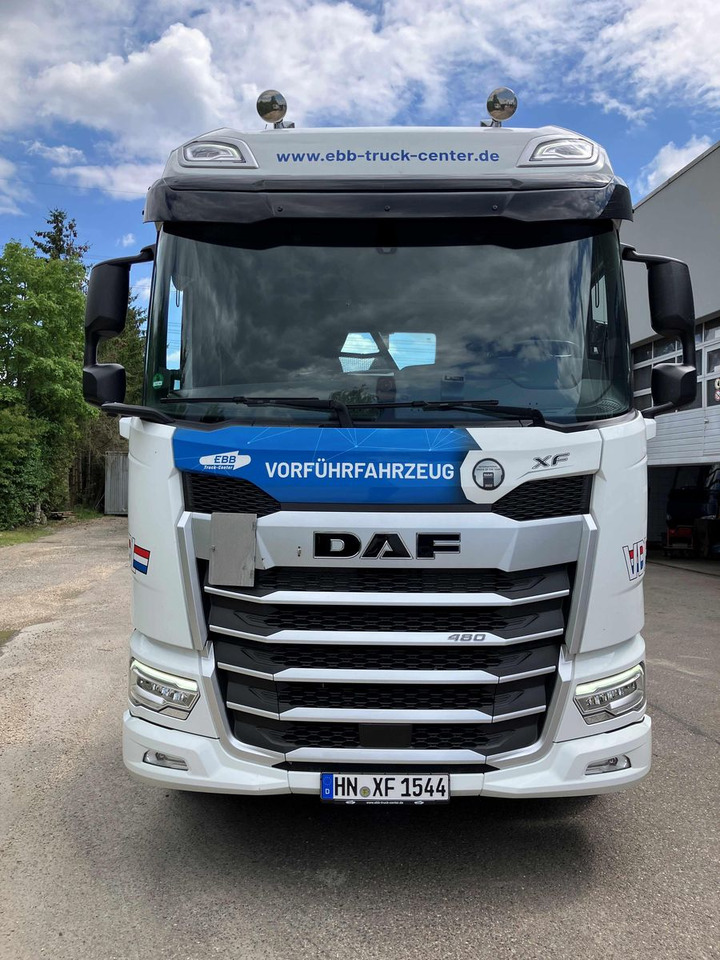 DAF XF 480 FAN Abroller VDL DAF XF 480 FAN Abroller VDL - شاحنة ذات الخطاف: صور 2 DAF XF 480 FAN Abroller VDL DAF XF 480 FAN Abroller VDL - شاحنة ذات الخطاف: صور 2