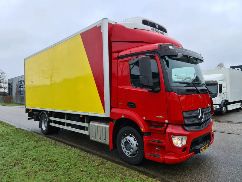 Mercedes-Benz Antos 1924 - مبردة شاحنة: صور 2 Mercedes-Benz Antos 1924 - مبردة شاحنة: صور 2