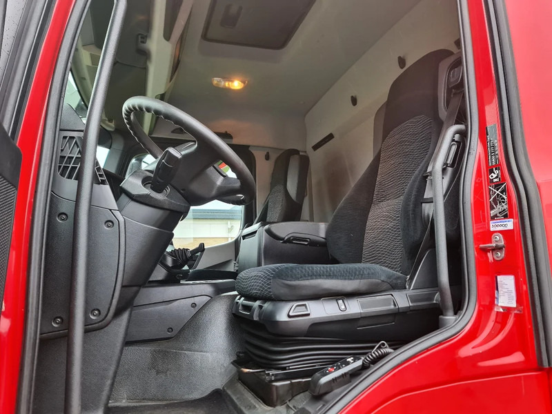 Mercedes-Benz Antos 1924 - مبردة شاحنة: صور 4 Mercedes-Benz Antos 1924 - مبردة شاحنة: صور 4