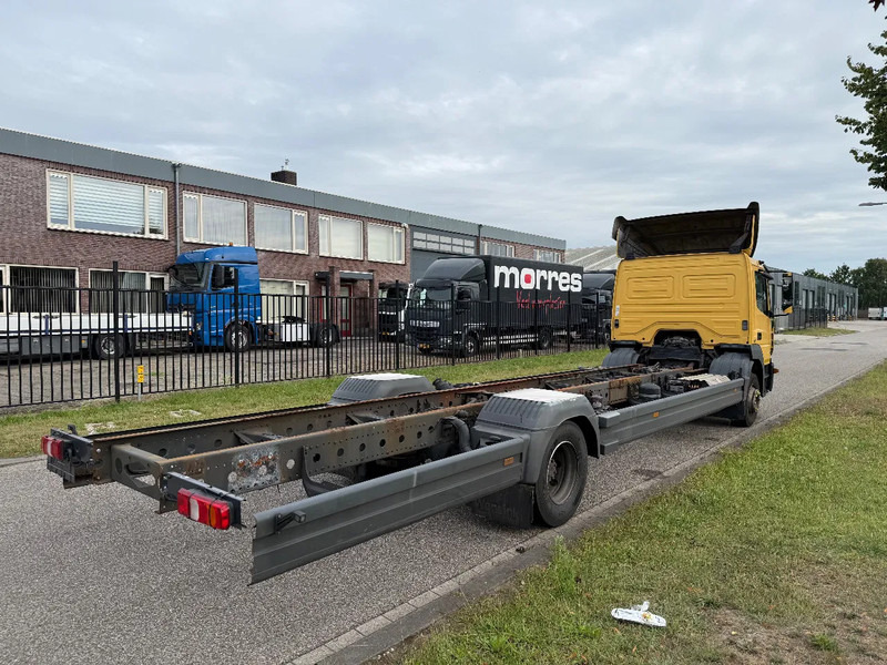 Mercedes-Benz Atego 1318 L - الشاسيه شاحنة: صور 4 Mercedes-Benz Atego 1318 L - الشاسيه شاحنة: صور 4