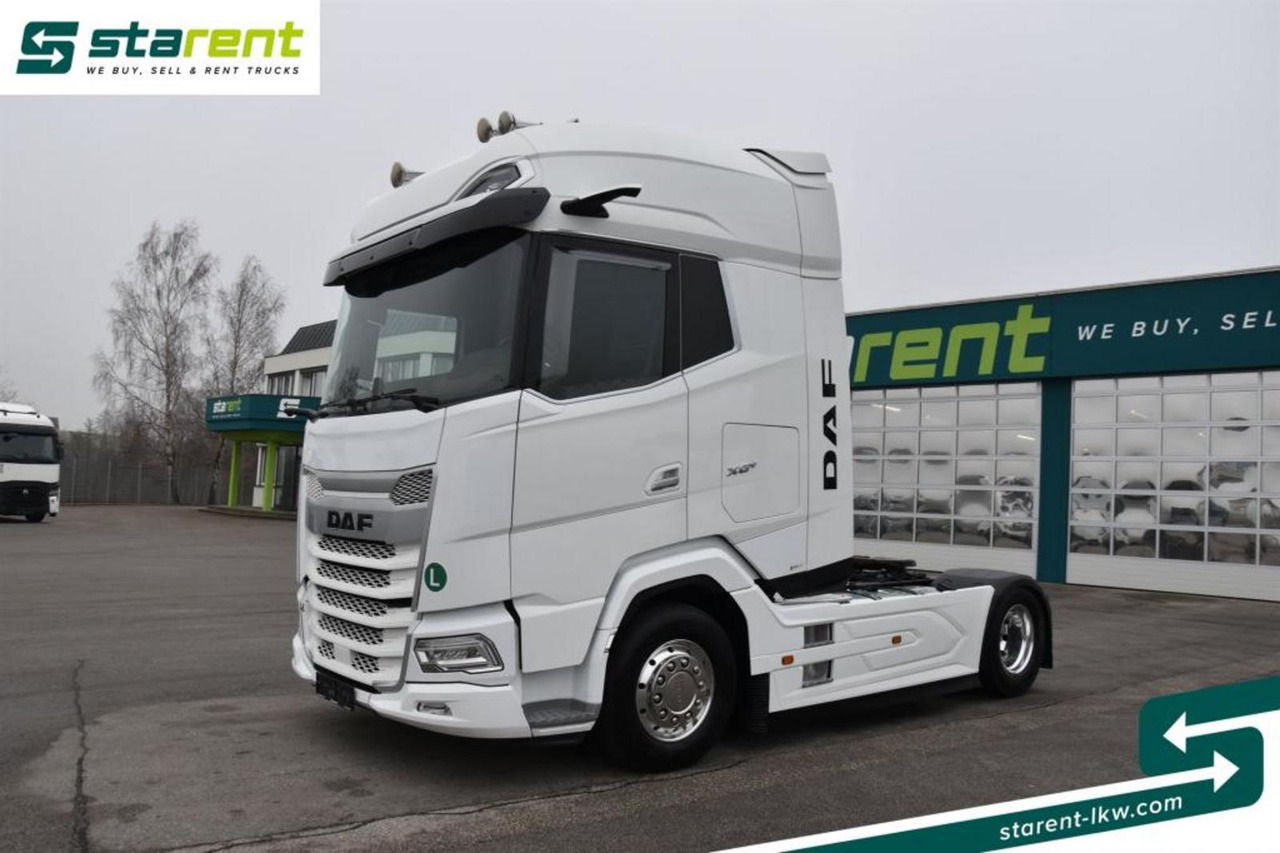 DAF XG+ 530 Leder Intarder Standklima ACC Alufelgen - شاحنة جرار: صور 1 DAF XG+ 530 Leder Intarder Standklima ACC Alufelgen - شاحنة جرار: صور 1