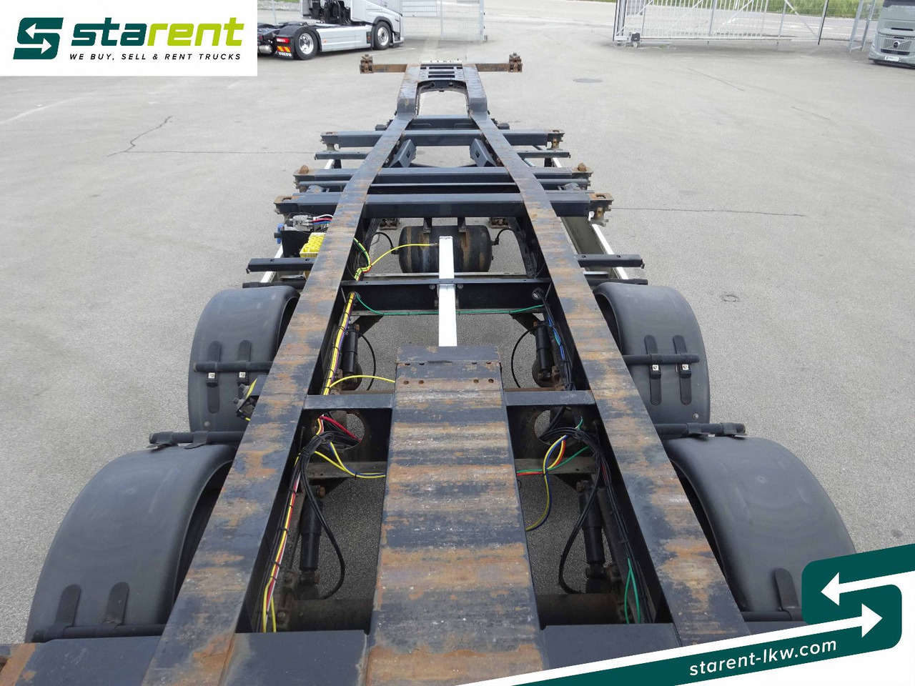 شاحنات الحاويات / جسم علوي قابل للتغيير نصف مقطورة Krone Containerchassis 1x20/2x20/1x40/1x45, Liftachse: صور 13