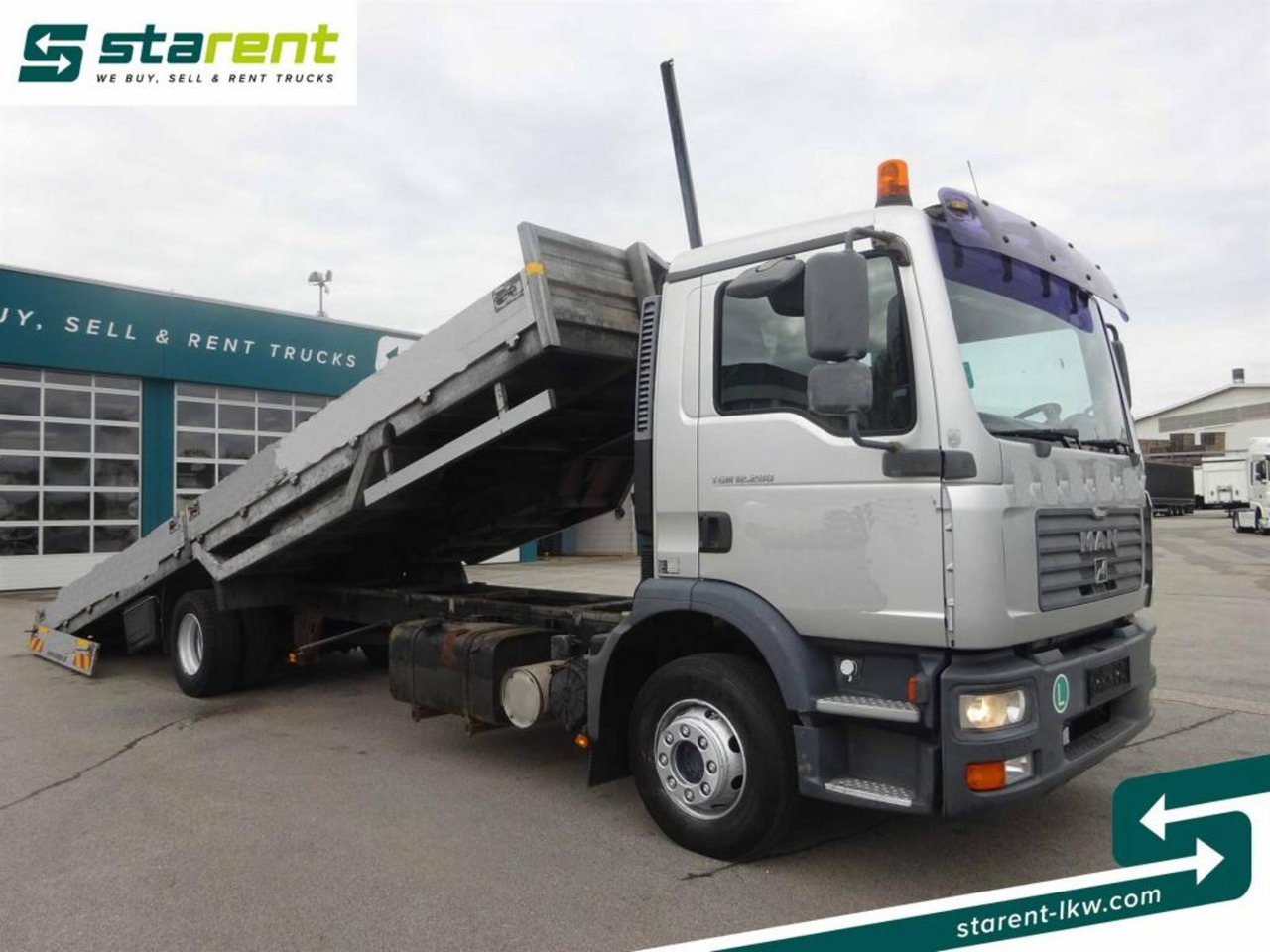 MAN TGM 12.280, Fahrzeugtransporter, kippbar - شاحنة نقل سيارات شاحنة: صور 2 MAN TGM 12.280, Fahrzeugtransporter, kippbar - شاحنة نقل سيارات شاحنة: صور 2