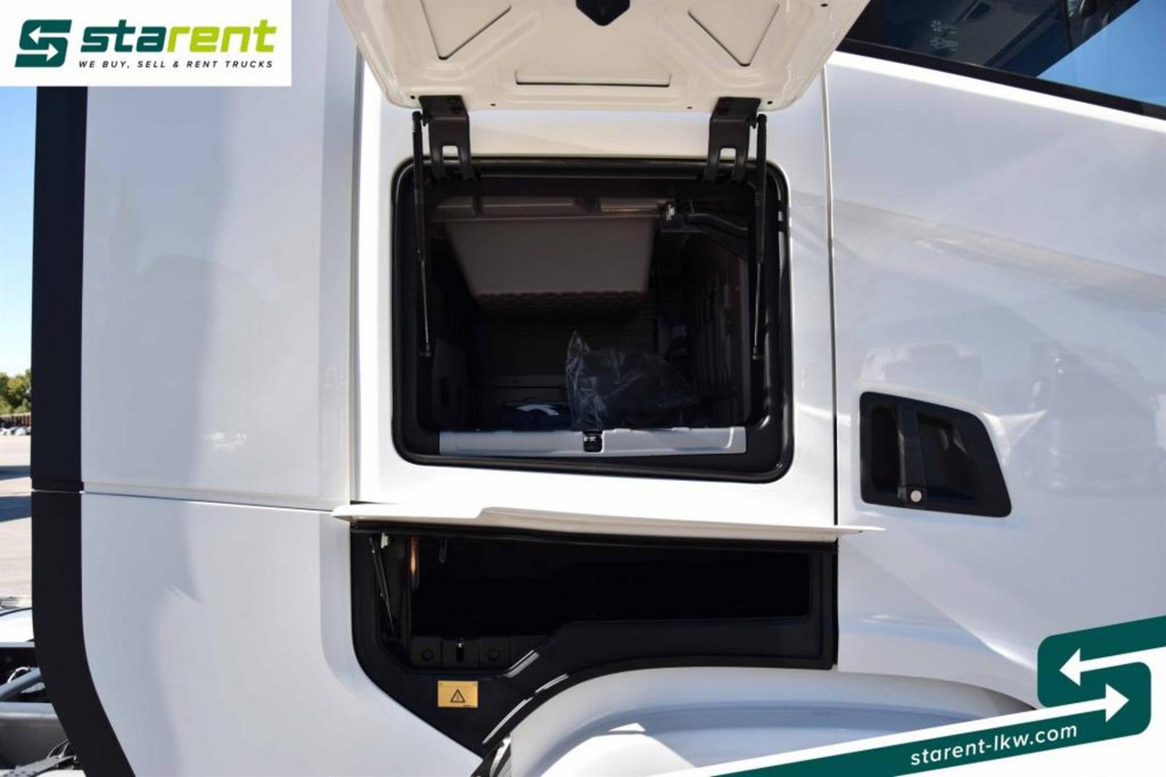 شاحنة جرار Scania S560 Retarder Navi LED-Lichter Ledersitze ACC: صور 15 شاحنة جرار Scania S560 Retarder Navi LED-Lichter Ledersitze ACC: صور 15