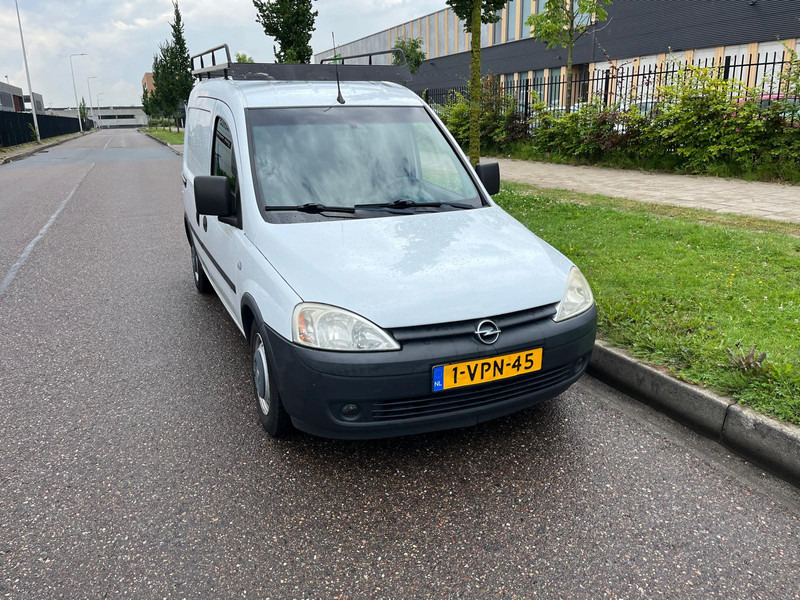 Opel Combo 1.3 CDTI, Airco, Radio, Roofrack - فان المدمجة: صور 5 Opel Combo 1.3 CDTI, Airco, Radio, Roofrack - فان المدمجة: صور 5