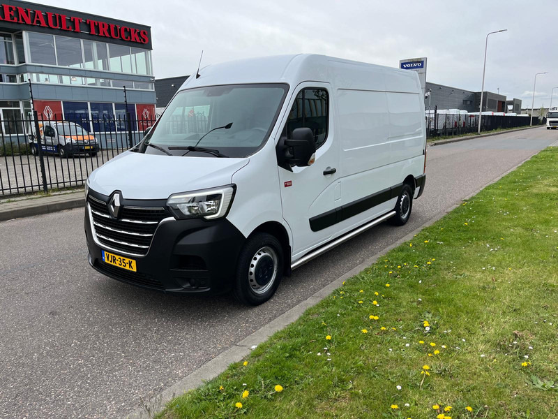 Renault Master 180.35 Red Edition L2 H2, 180pk, Airco, Nav, Camera - فان: صور 1 Renault Master 180.35 Red Edition L2 H2, 180pk, Airco, Nav, Camera - فان: صور 1