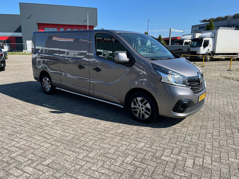 Renault Trafic 1,6 DCI T29 L2 H1, Airco, Nav, Camera - فان المدمجة: صور 4 Renault Trafic 1,6 DCI T29 L2 H1, Airco, Nav, Camera - فان المدمجة: صور 4