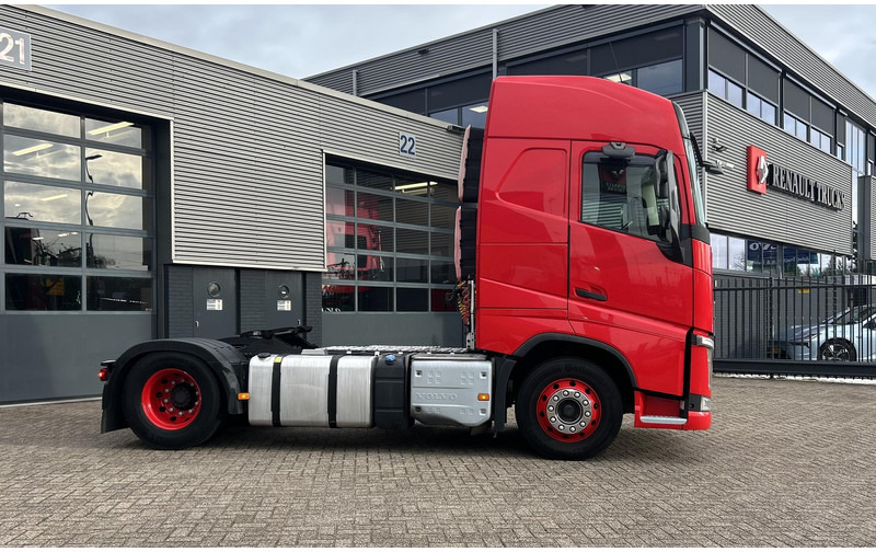 Volvo FH - شاحنة جرار: صور 2 Volvo FH - شاحنة جرار: صور 2