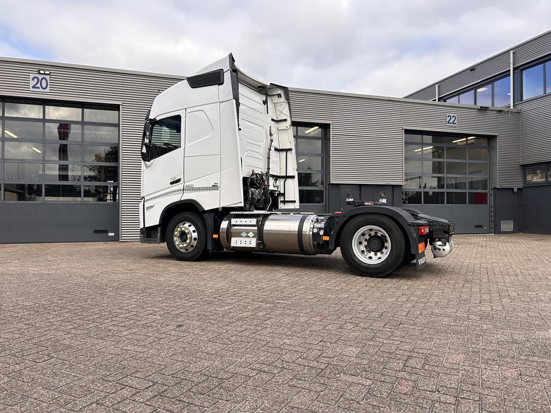 Volvo FH - شاحنة جرار: صور 2 Volvo FH - شاحنة جرار: صور 2