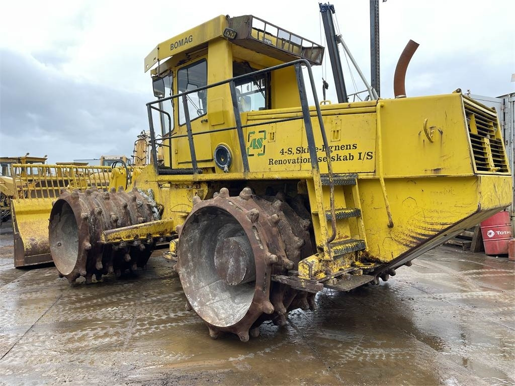 Bomag bc 601 rs - بلدوزر: صور 3 Bomag bc 601 rs - بلدوزر: صور 3