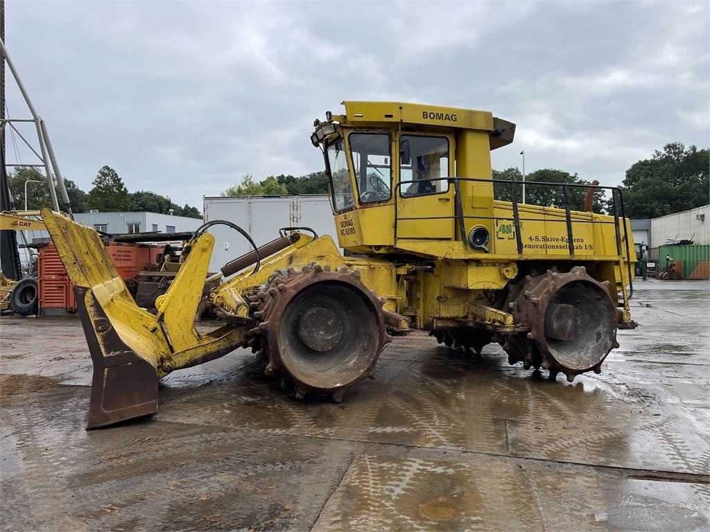 Bomag bc 601 rs - بلدوزر: صور 2 Bomag bc 601 rs - بلدوزر: صور 2