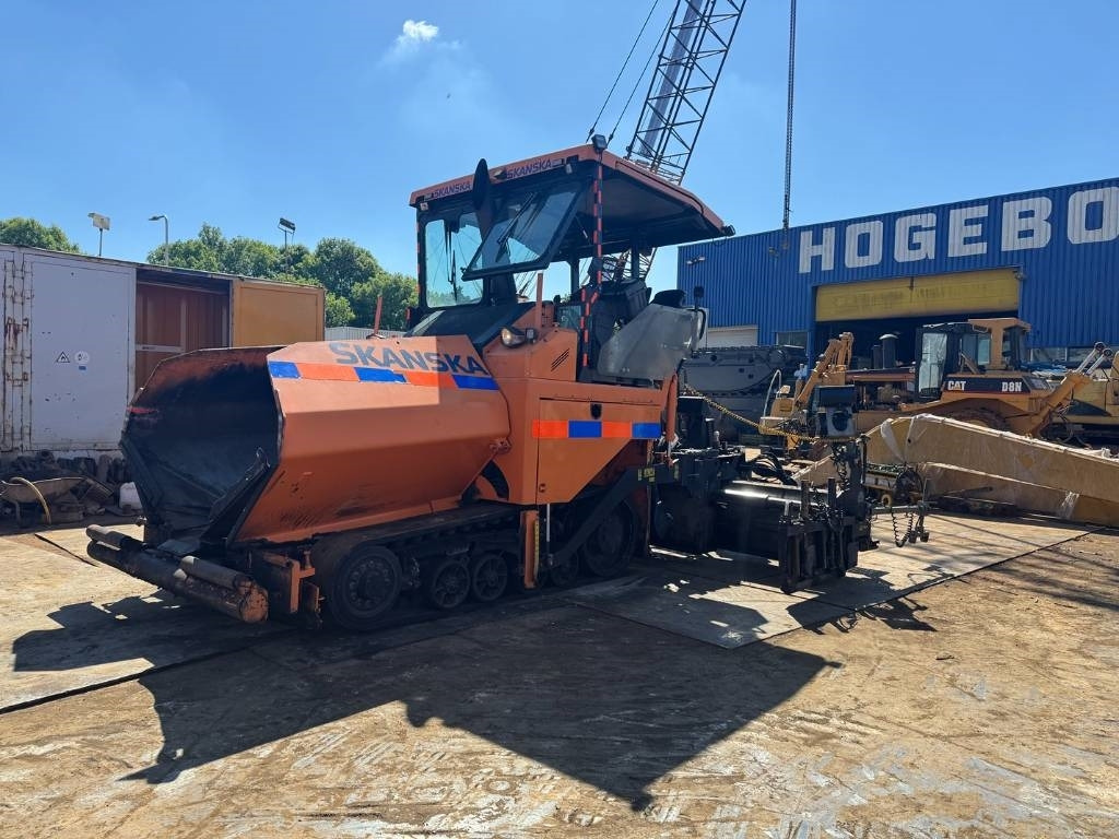 CAT AP 555 E - العامل بالقار: صور 1 CAT AP 555 E - العامل بالقار: صور 1