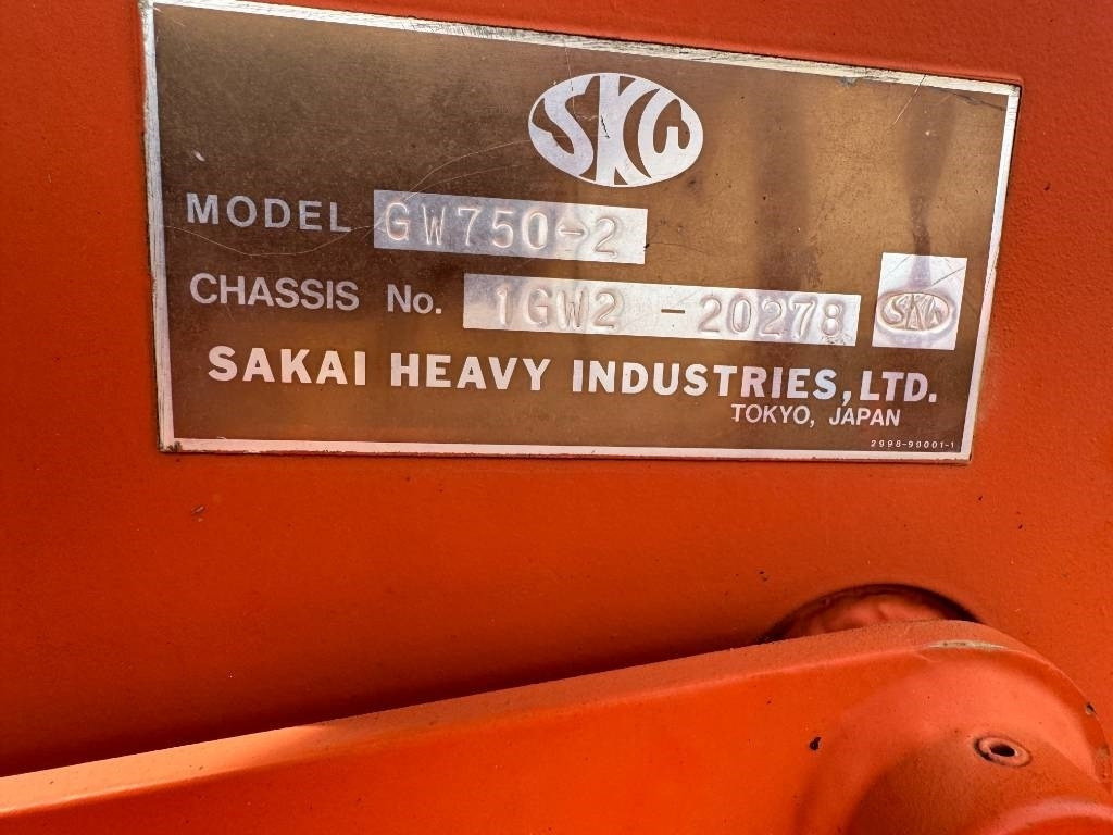 مداحل الإطارات الهوائية SAKAI GW 750-2: صور 14 مداحل الإطارات الهوائية SAKAI GW 750-2: صور 14