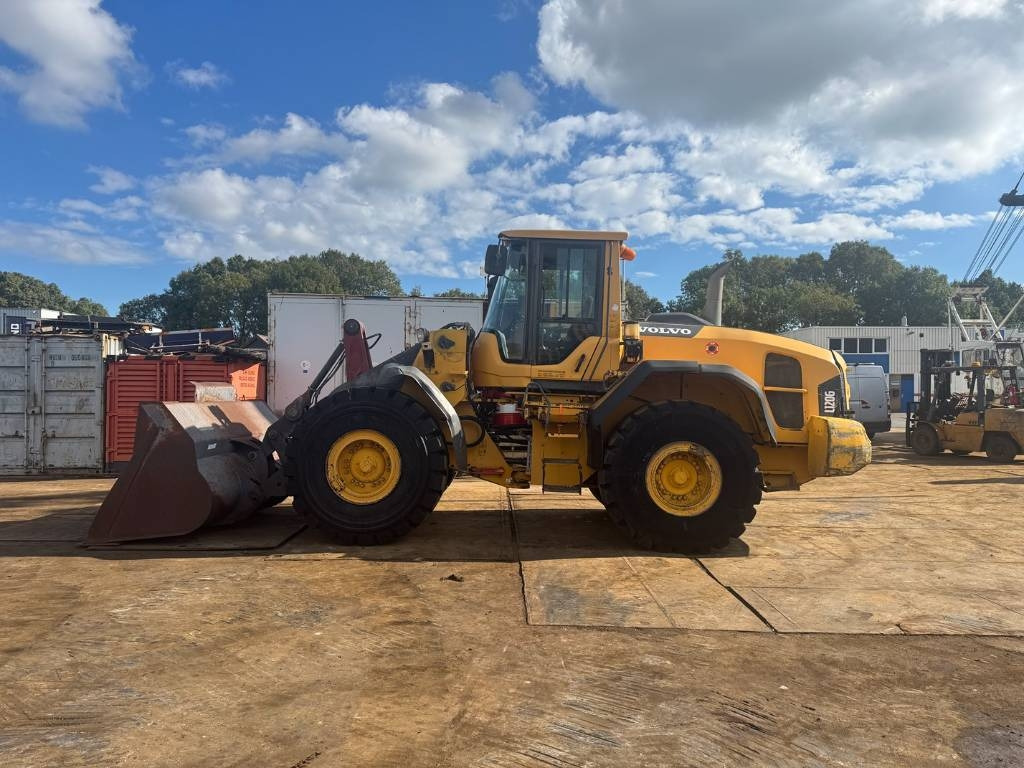 Volvo L 120 G - اللودر بعجل: صور 1 Volvo L 120 G - اللودر بعجل: صور 1