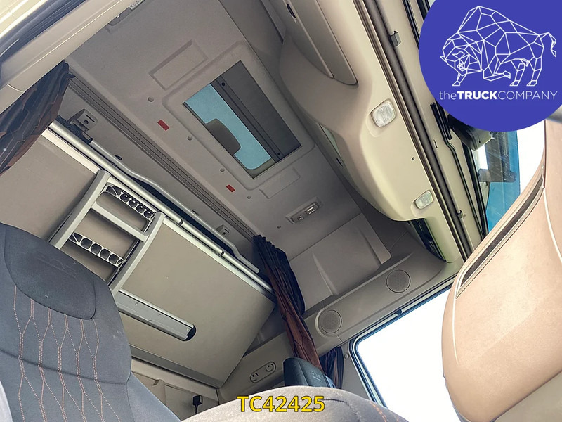 DAF XF 480 - شاحنة جرار: صور 2 DAF XF 480 - شاحنة جرار: صور 2