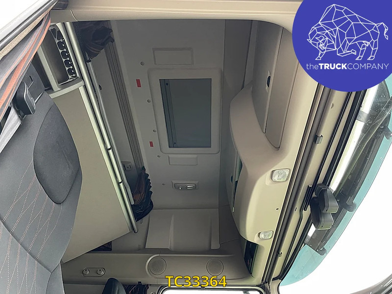 DAF XF 480 - شاحنة جرار: صور 3 DAF XF 480 - شاحنة جرار: صور 3