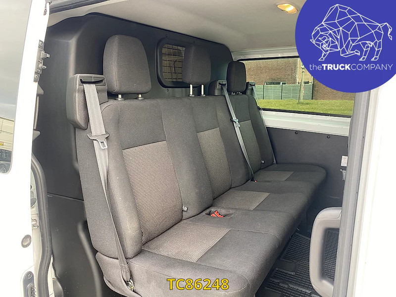 Ford Transit Custom 2.0Tdci dubbele cabine - فان: صور 5 Ford Transit Custom 2.0Tdci dubbele cabine - فان: صور 5