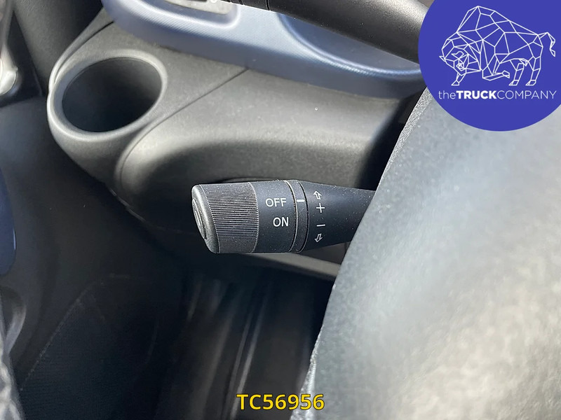 فان Iveco Daily 35-160 HI MATIC - L4H2: صور 20 فان Iveco Daily 35-160 HI MATIC - L4H2: صور 20