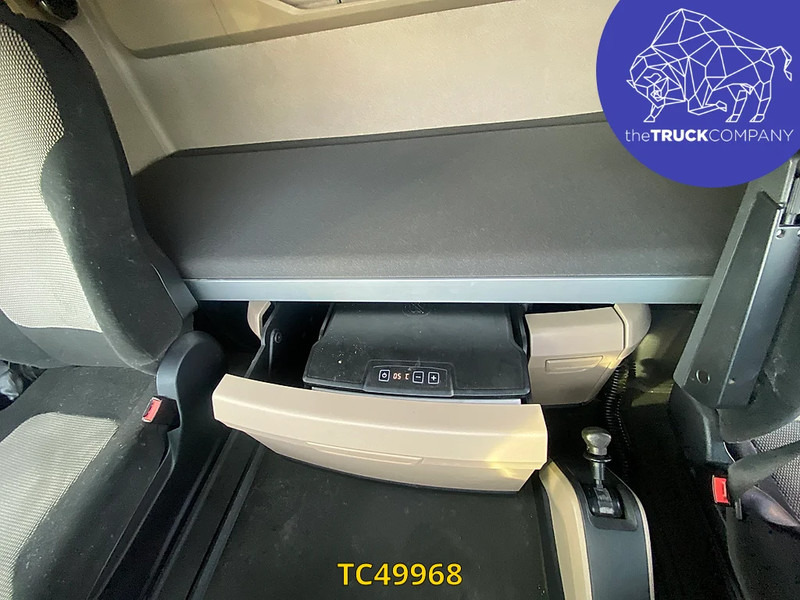 MAN TGX 18 500 - شاحنة جرار: صور 2 MAN TGX 18 500 - شاحنة جرار: صور 2